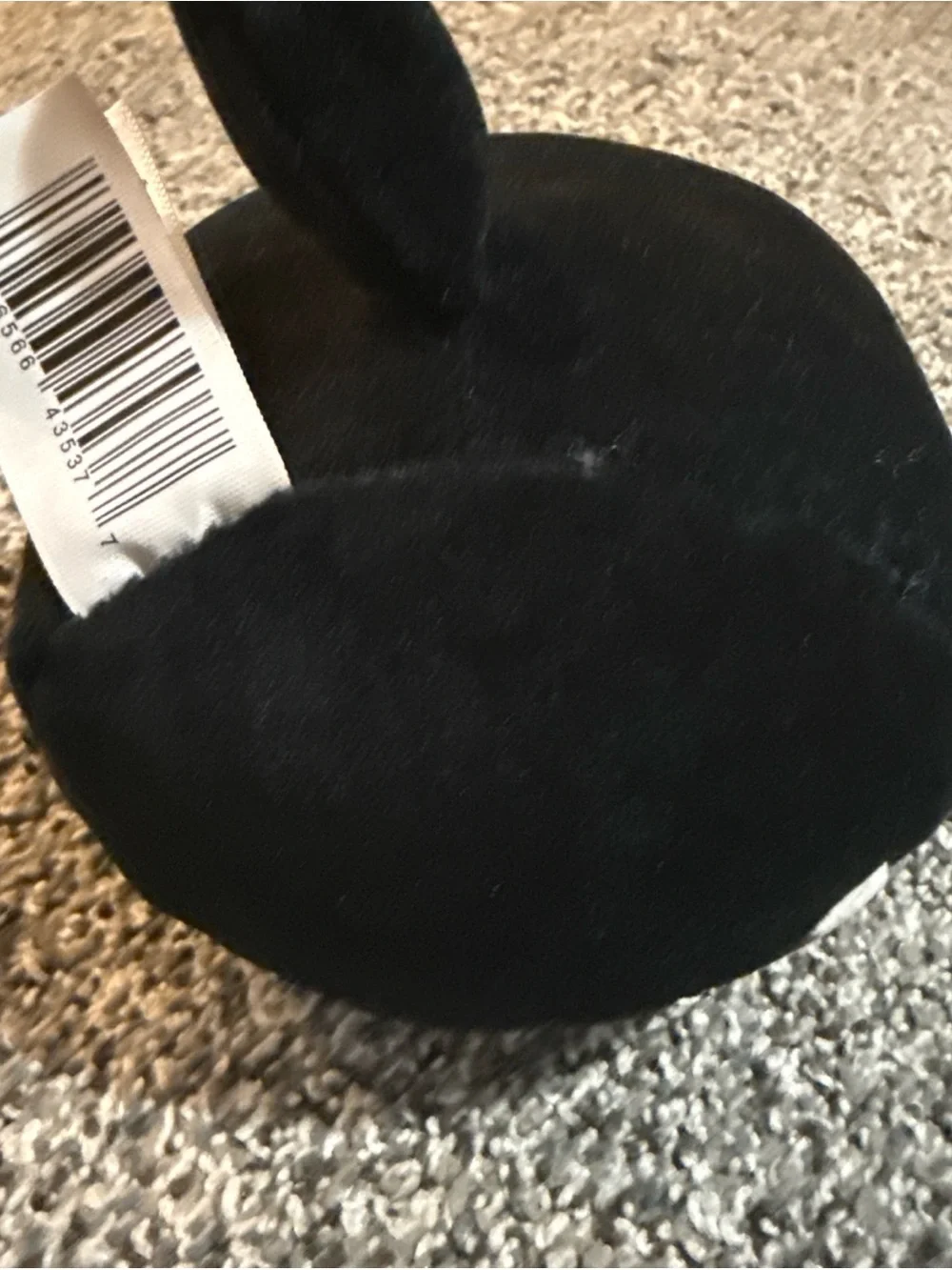 Squishmallows monty black