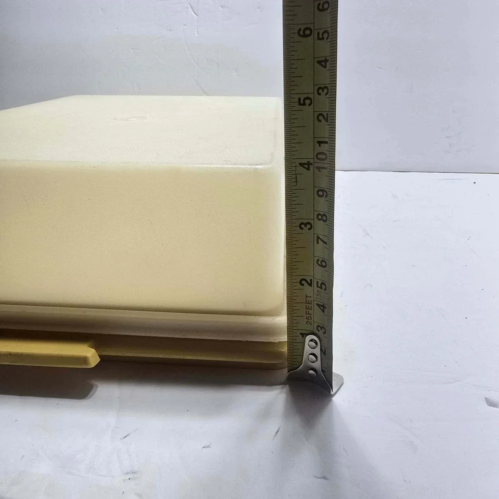 Tupperware vintage rectangular