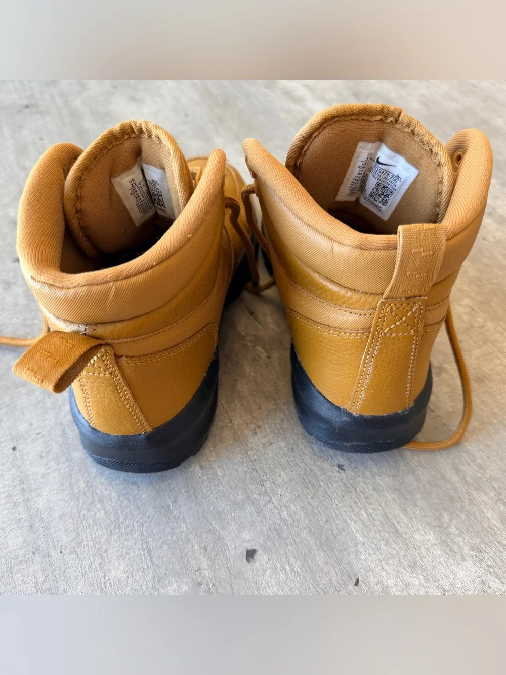 Nike premium wheat