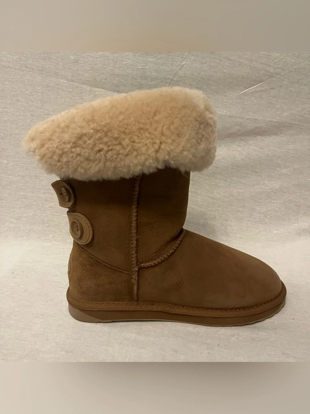 Emu cozy australia