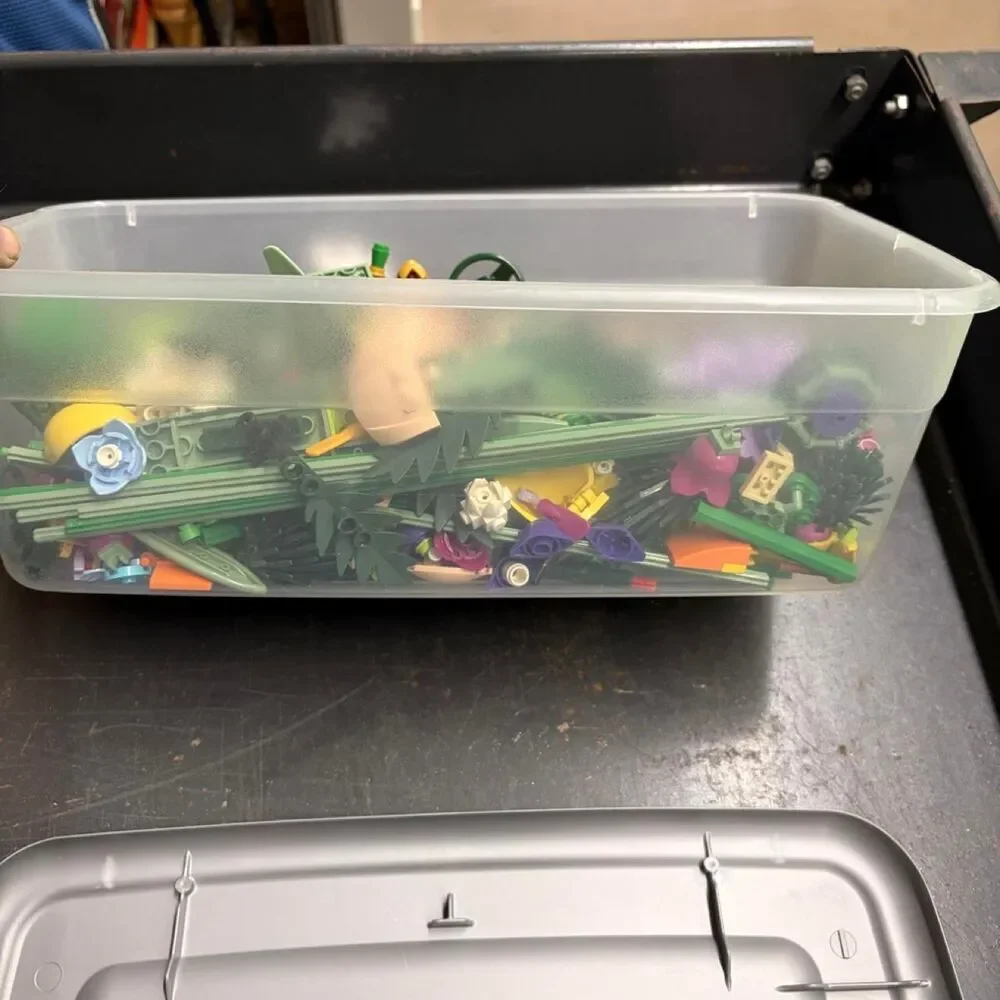 Lego garden pieces