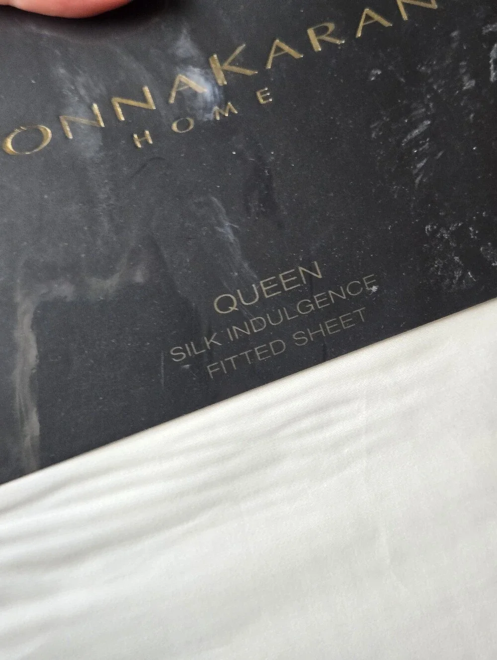 Donna Karan queen fitted