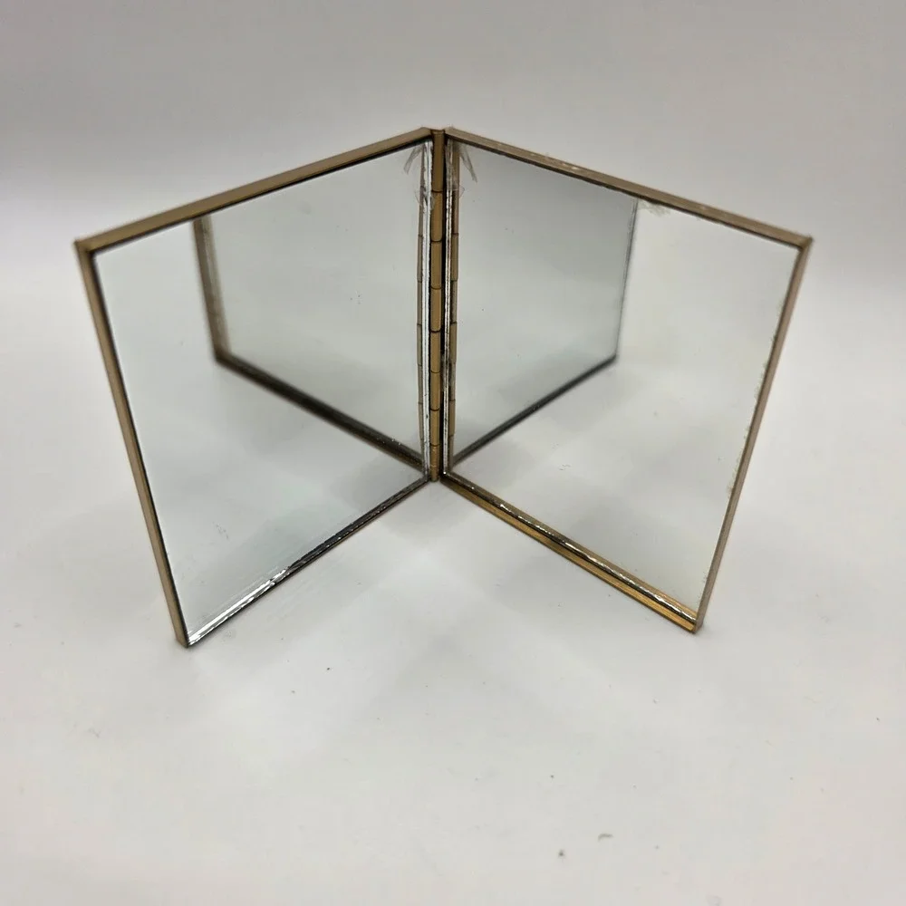 Unbranded vintage piece
