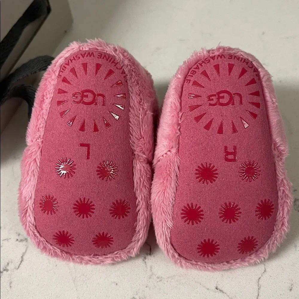 UGG brand style