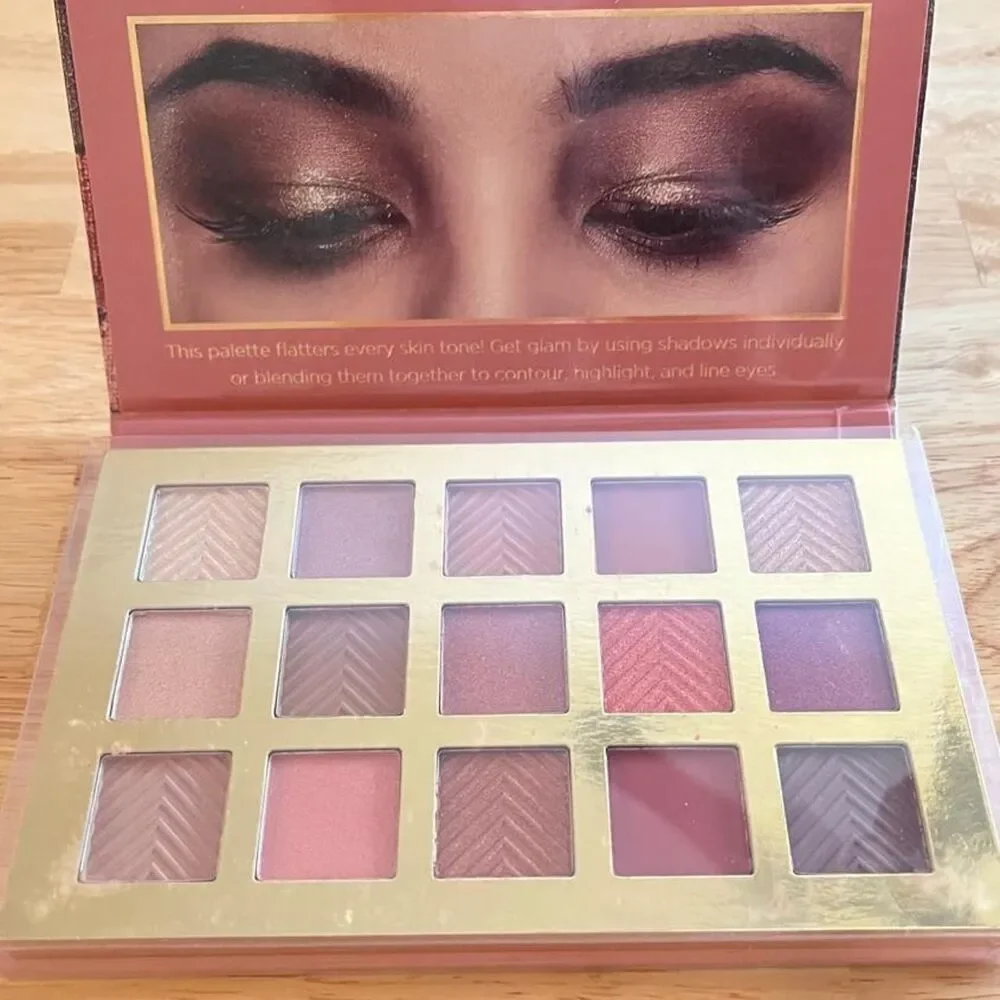 Ellen-tracy Pink and Purple Makeup