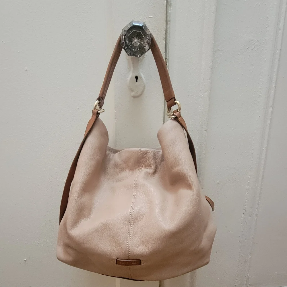 Cole Haan TwoTone Pebble Leather Slouchy Hobo Bag EUC Y2K Boho Chic Quiet Luxury