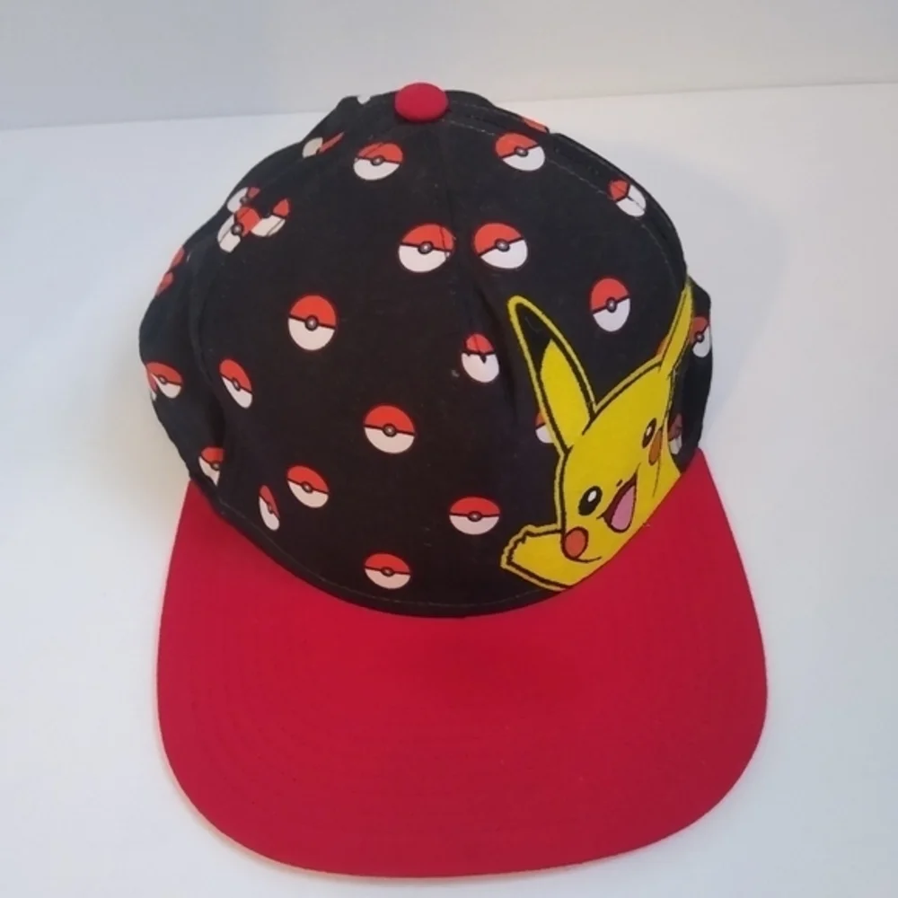 Pokémon snapback‎
