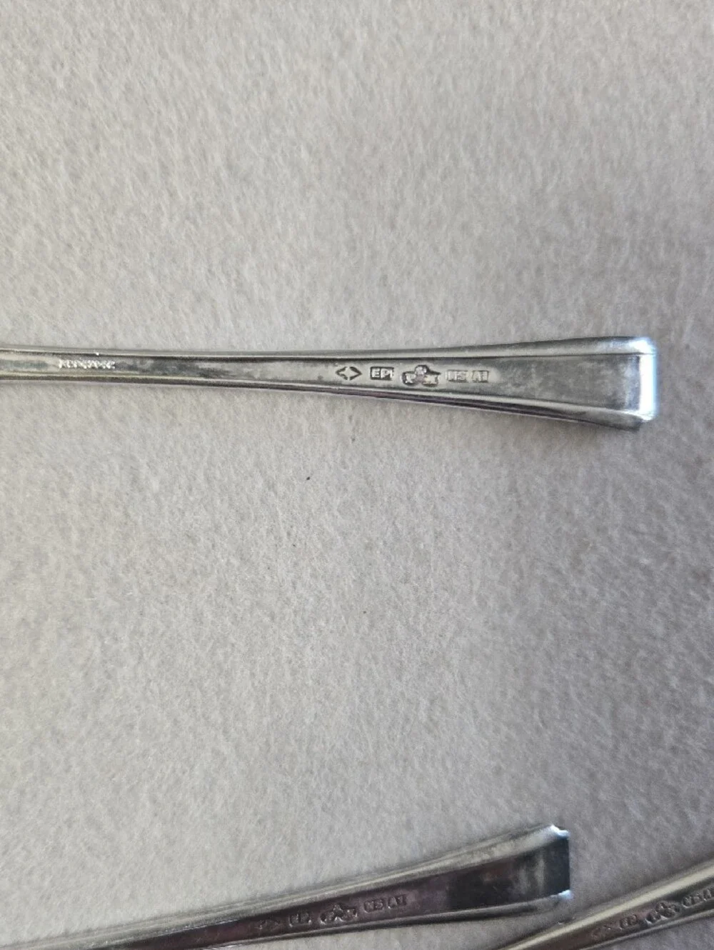 International silver Aladdin set four