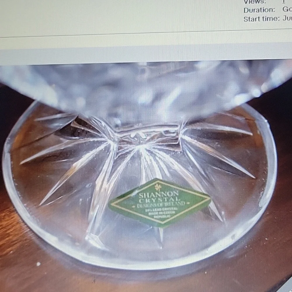 Shannon crystal designs