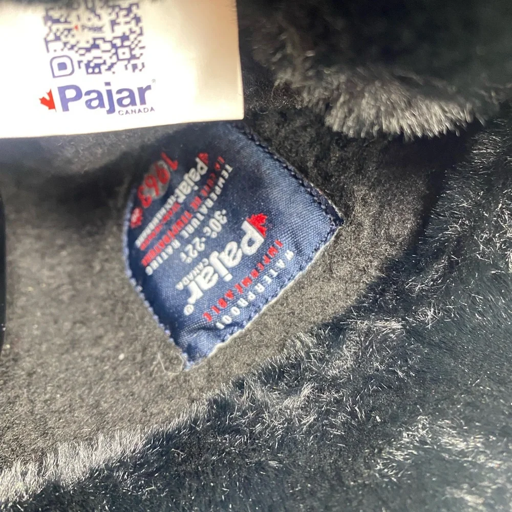 Pajar boots kid