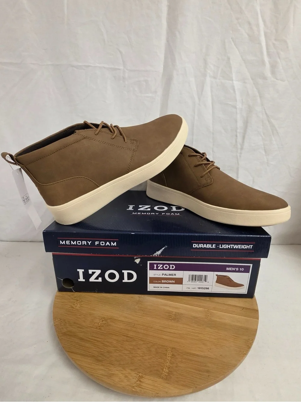 IZOD Palmer Men’s Chukka Boots Brown Size 10 Memory Foam New With Box