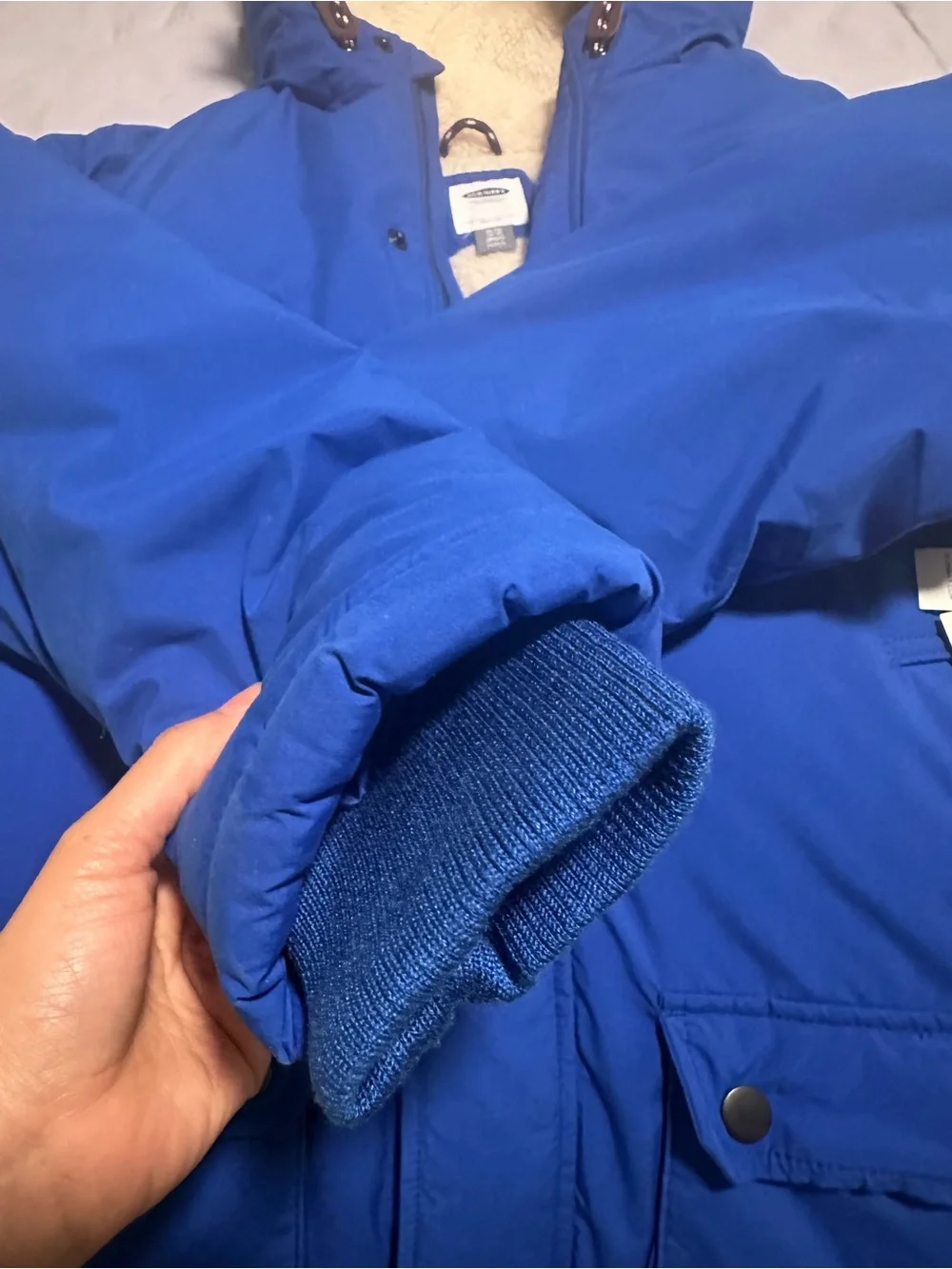 Old Navy faux puffer features