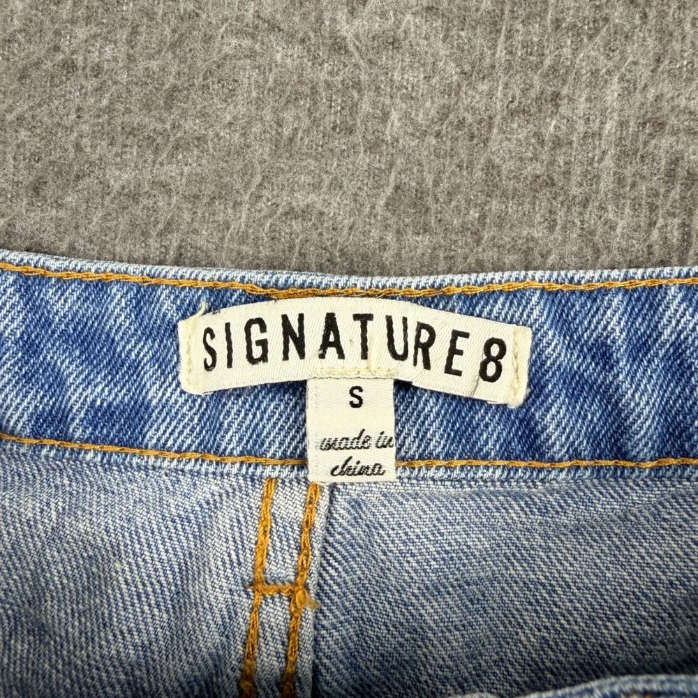 Signature8 signature distressed