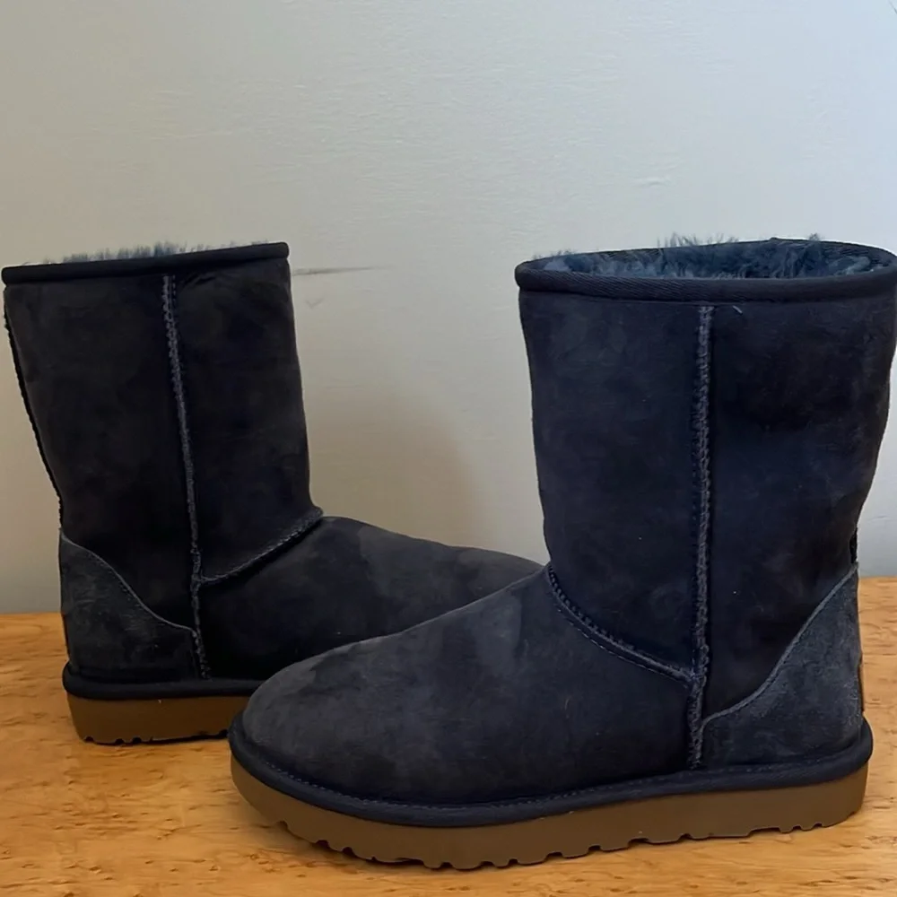 UGG Australia Classic Short II Women's Boots navy blue sheepskin boots