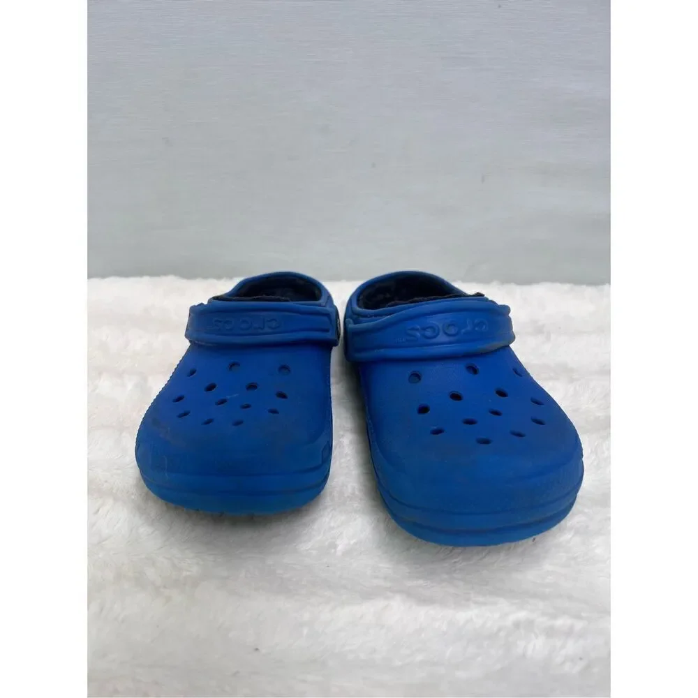 CROCS good used
