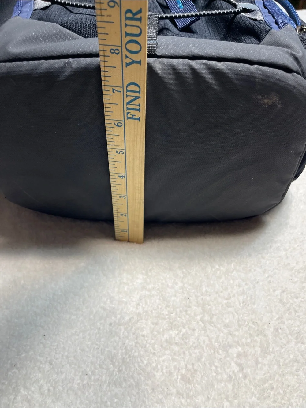 Titan by artic zone backpack navy