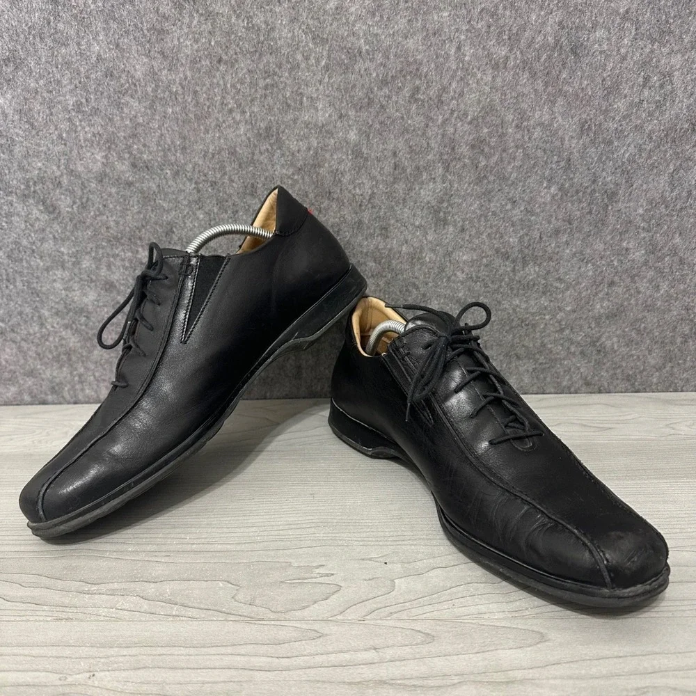 Coach purchasing shown