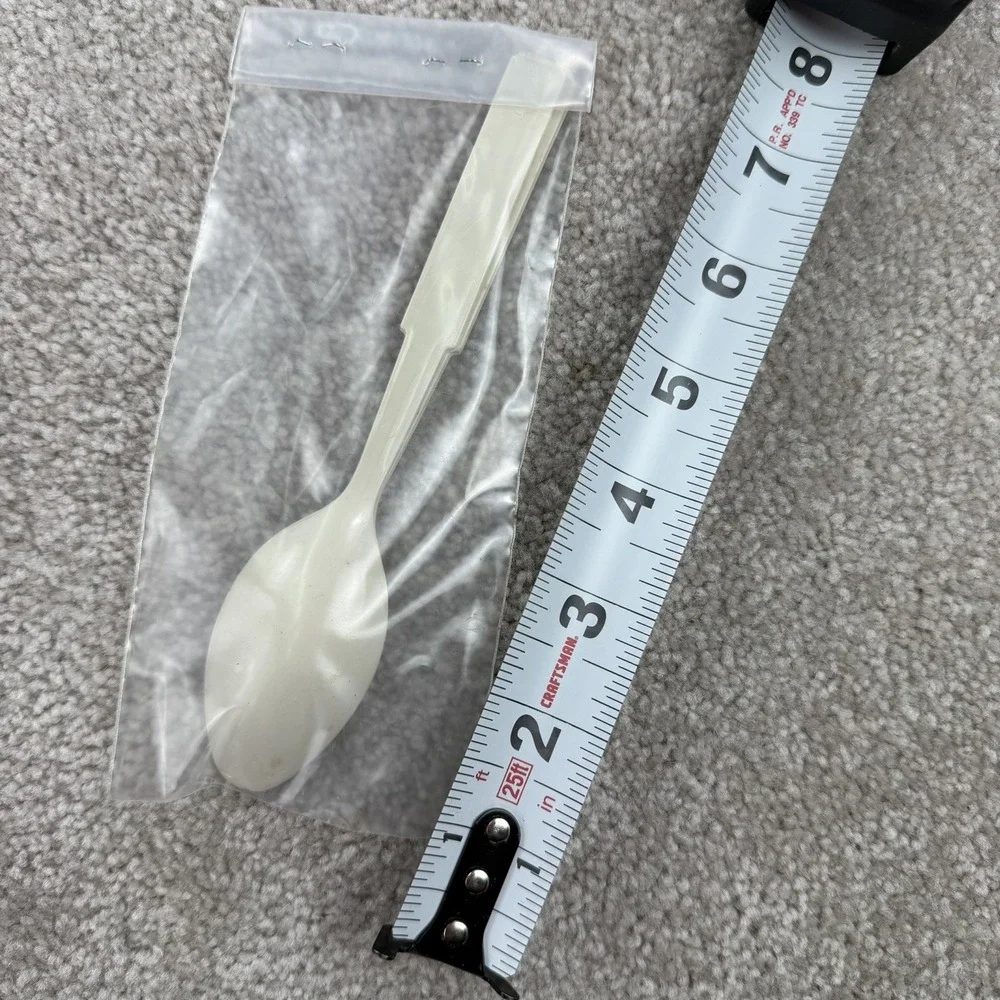2 Vintage Wendy's Fast Food Restaurant Plastic Spoons 