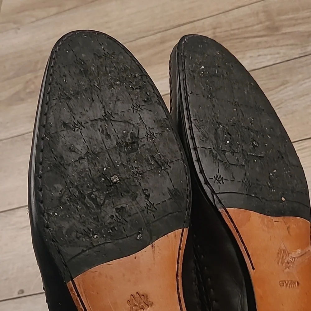 Mezlan spain black