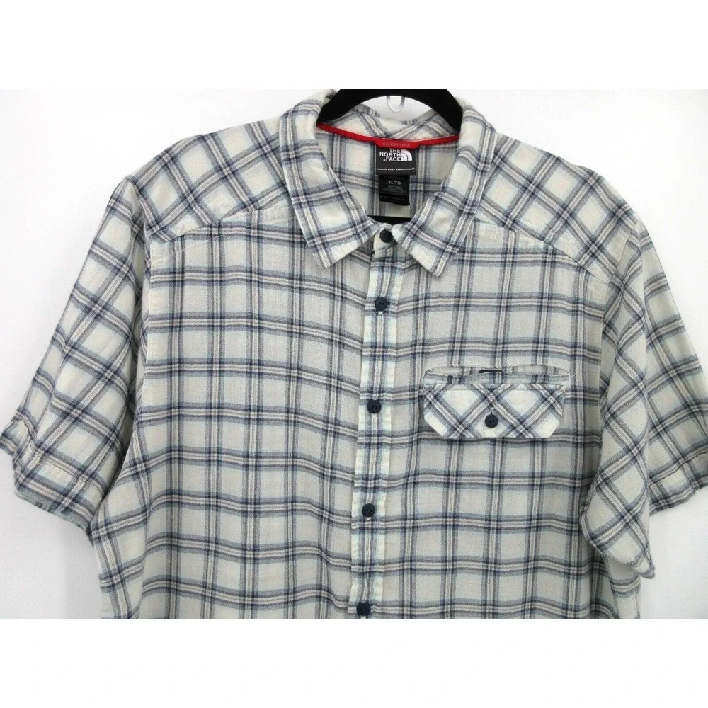 The North Face men button