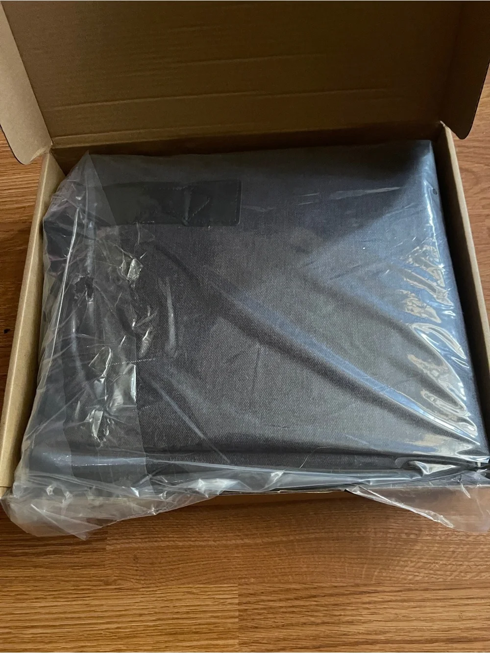 N/A gray travel