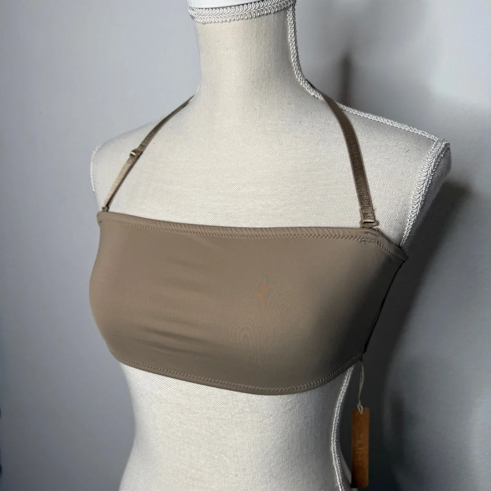 SKIMS brand style