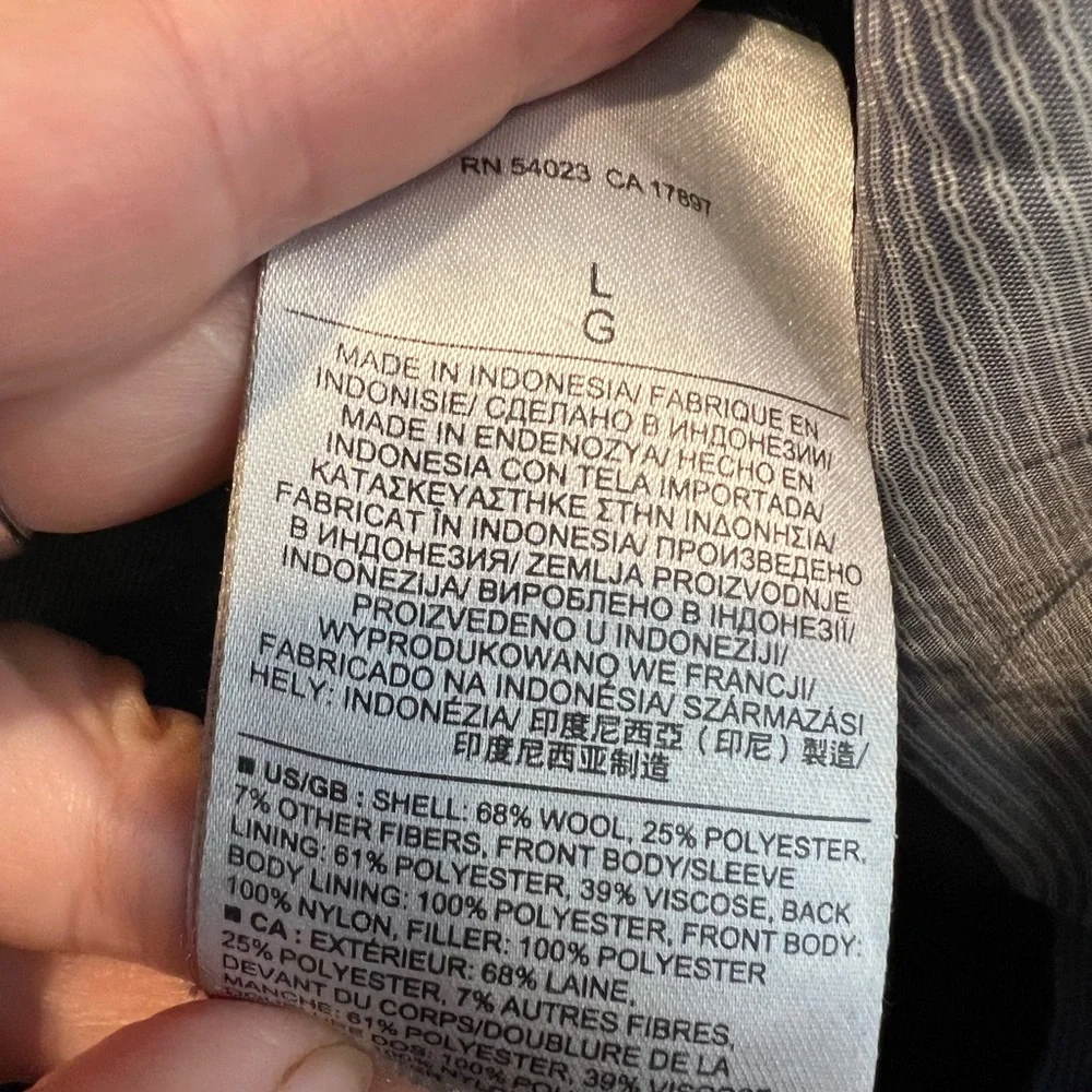 Banana Republic elegant dark