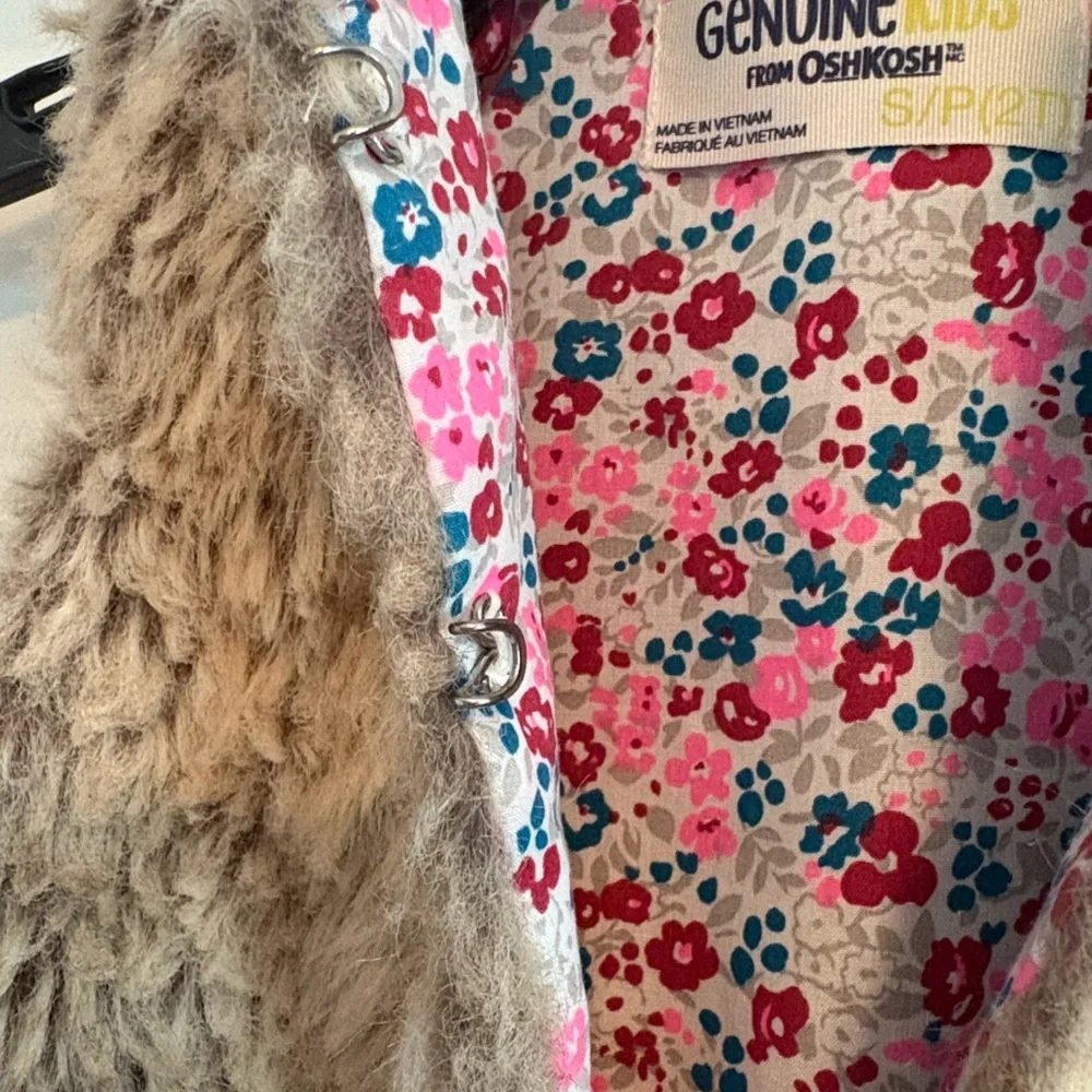 OshKosh Bgosh charming vest