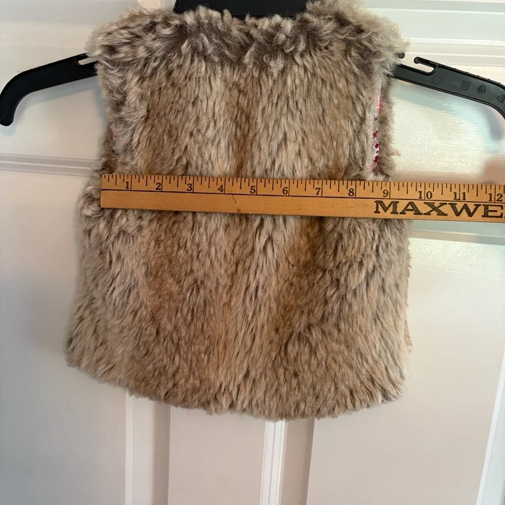 OshKosh Bgosh charming vest