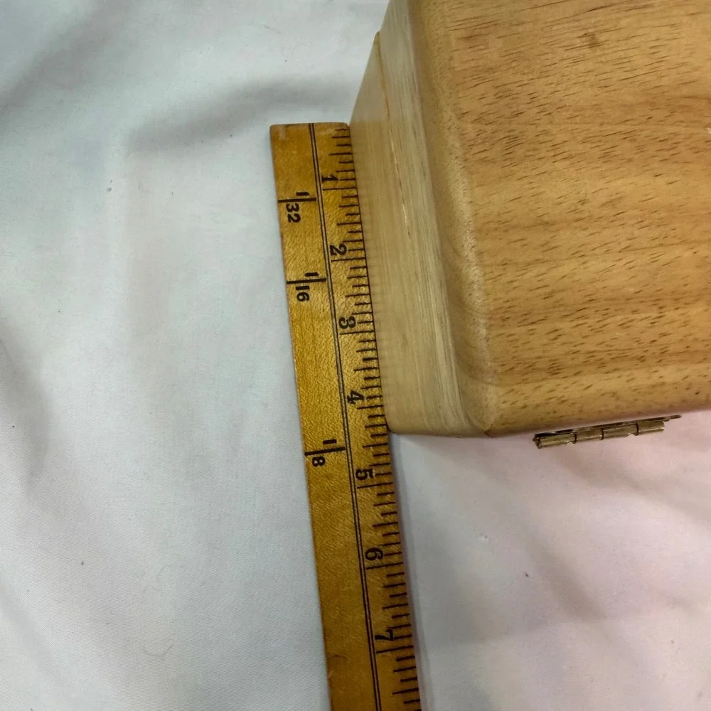 N/A makes chest