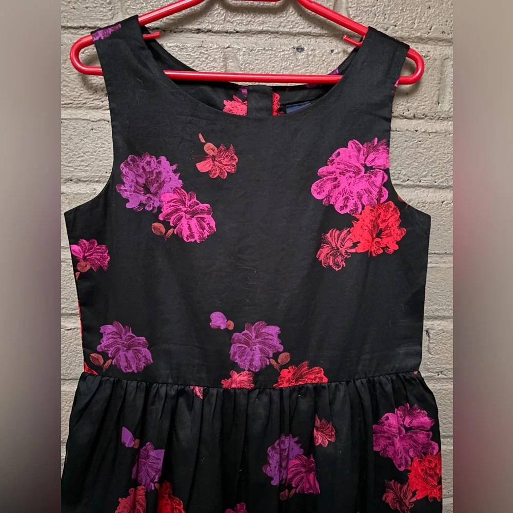GAP sleeveless floral