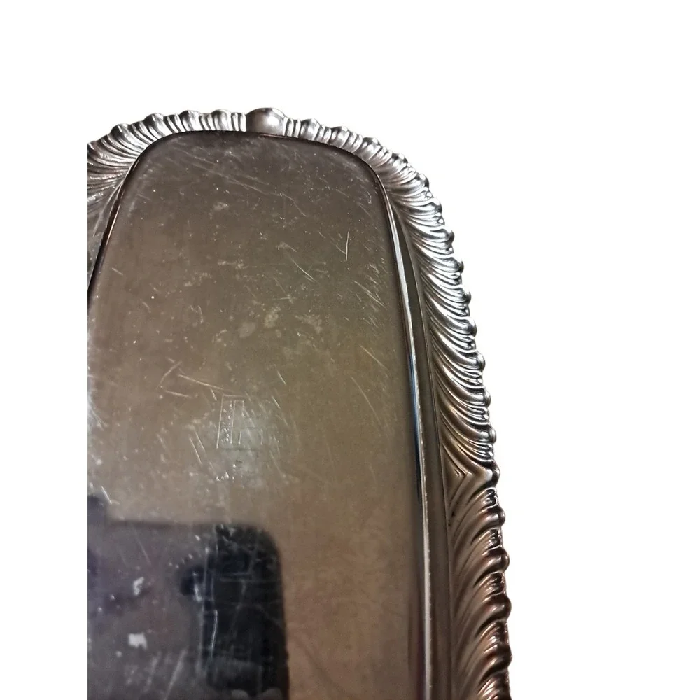 Irvinware features lid table