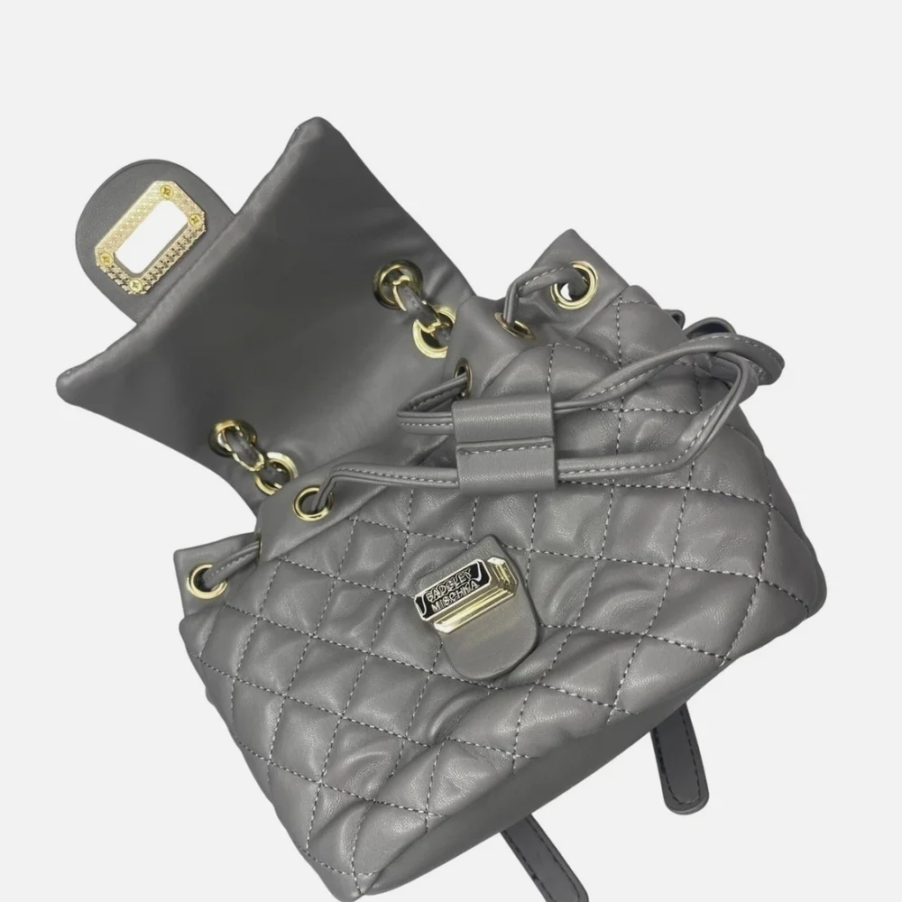Badgley Mischka badgely mischka