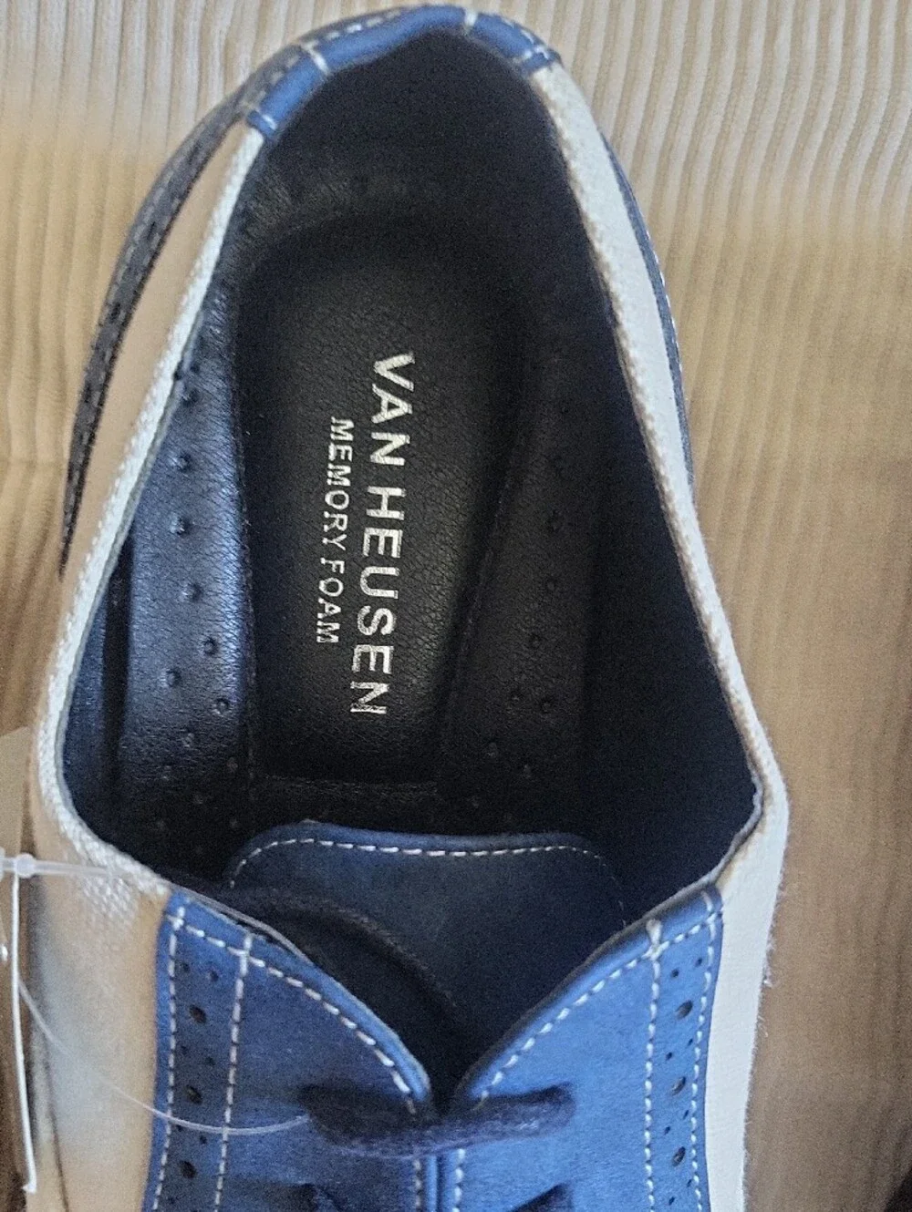 Van Heusen classic wingtip