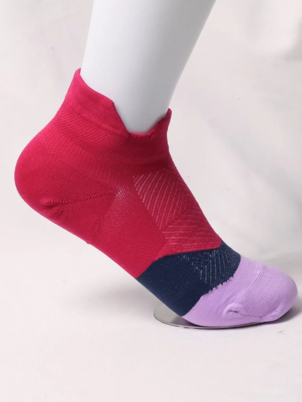 Feetures size brand