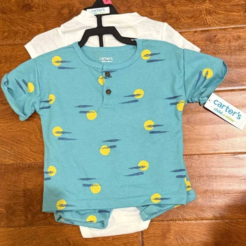 NWT Size 0-3 months Carter's Blue and White 3 piece  Set