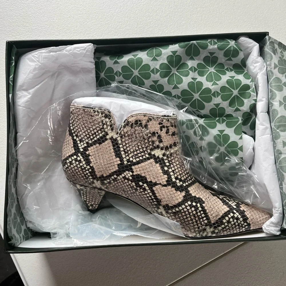 kate spade nwt kate