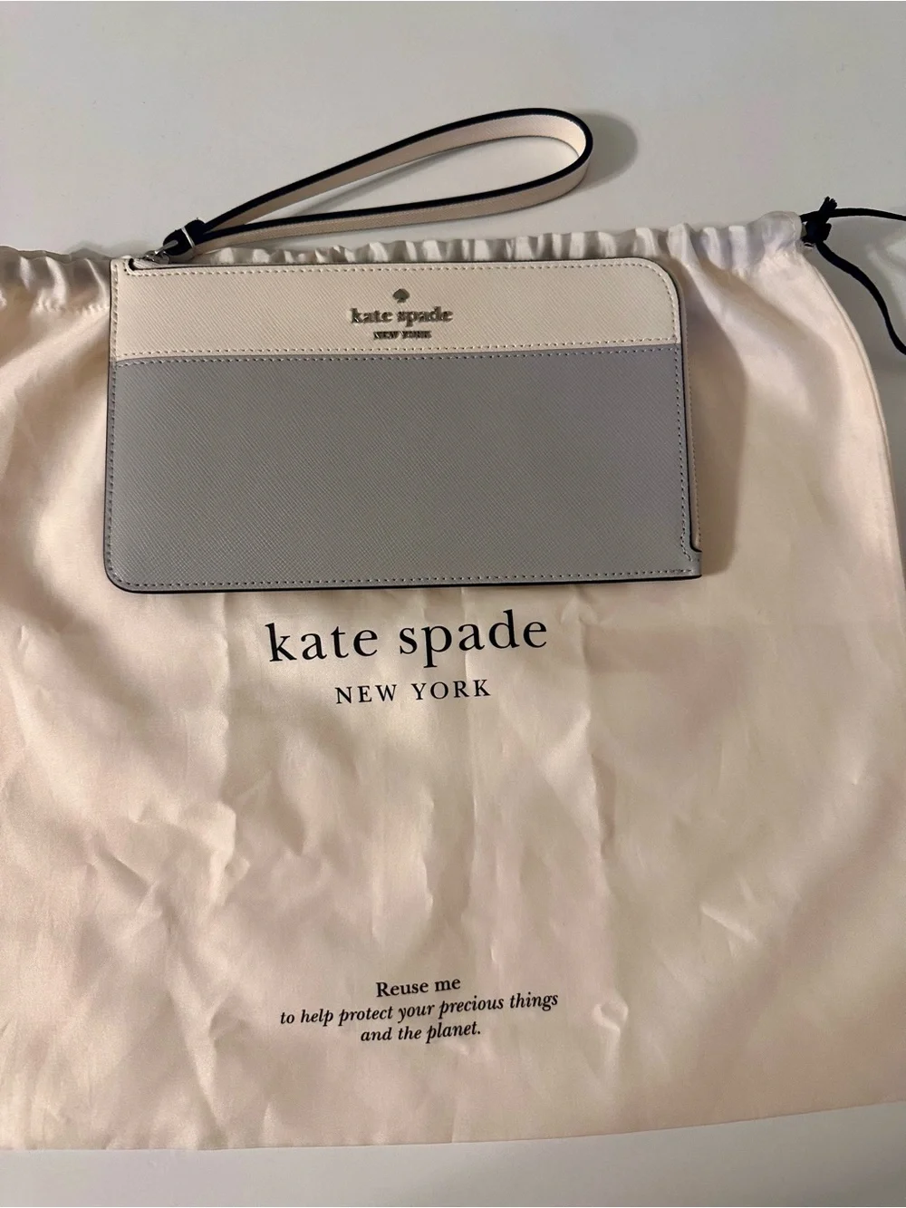 kate spade Two-Tone White and Light Gray Saffiano Wristlet