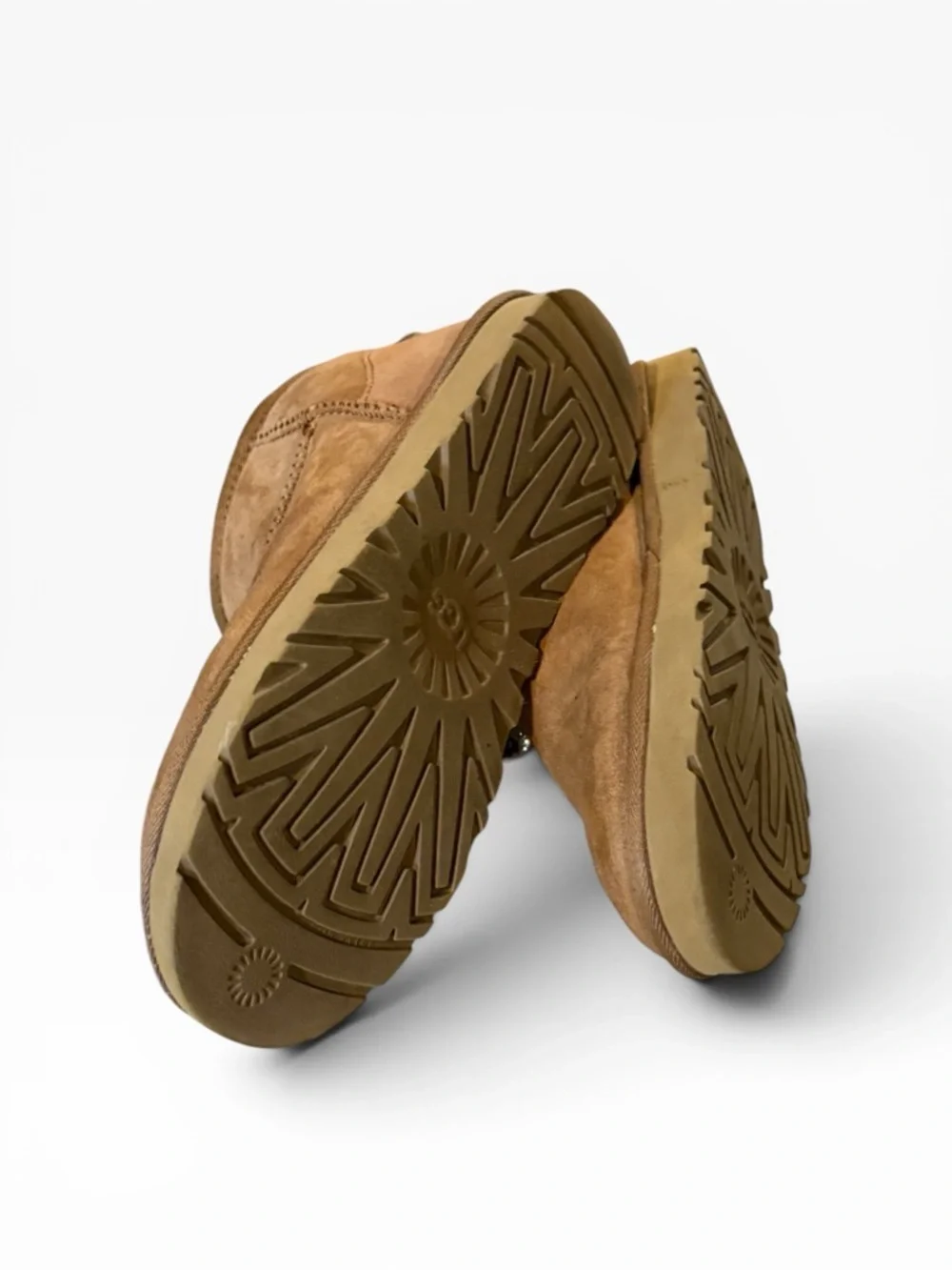 UGG chestnut pre