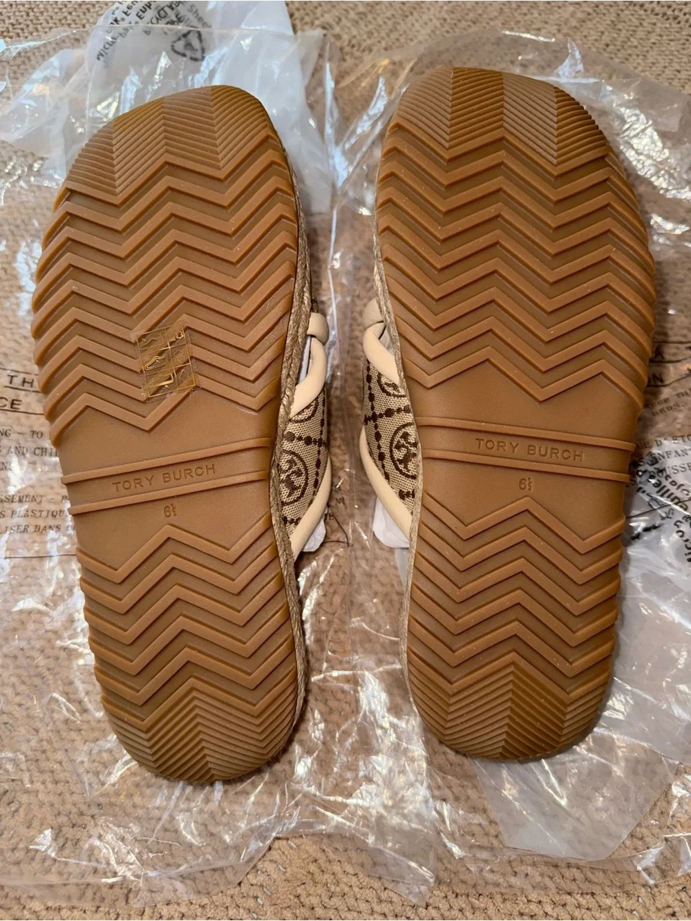 Tory Burch size color