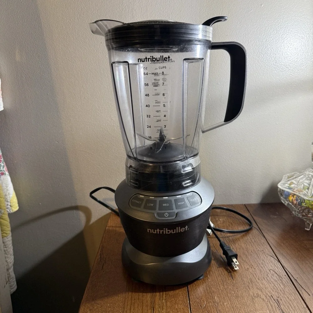 Nutribullet blender 64
