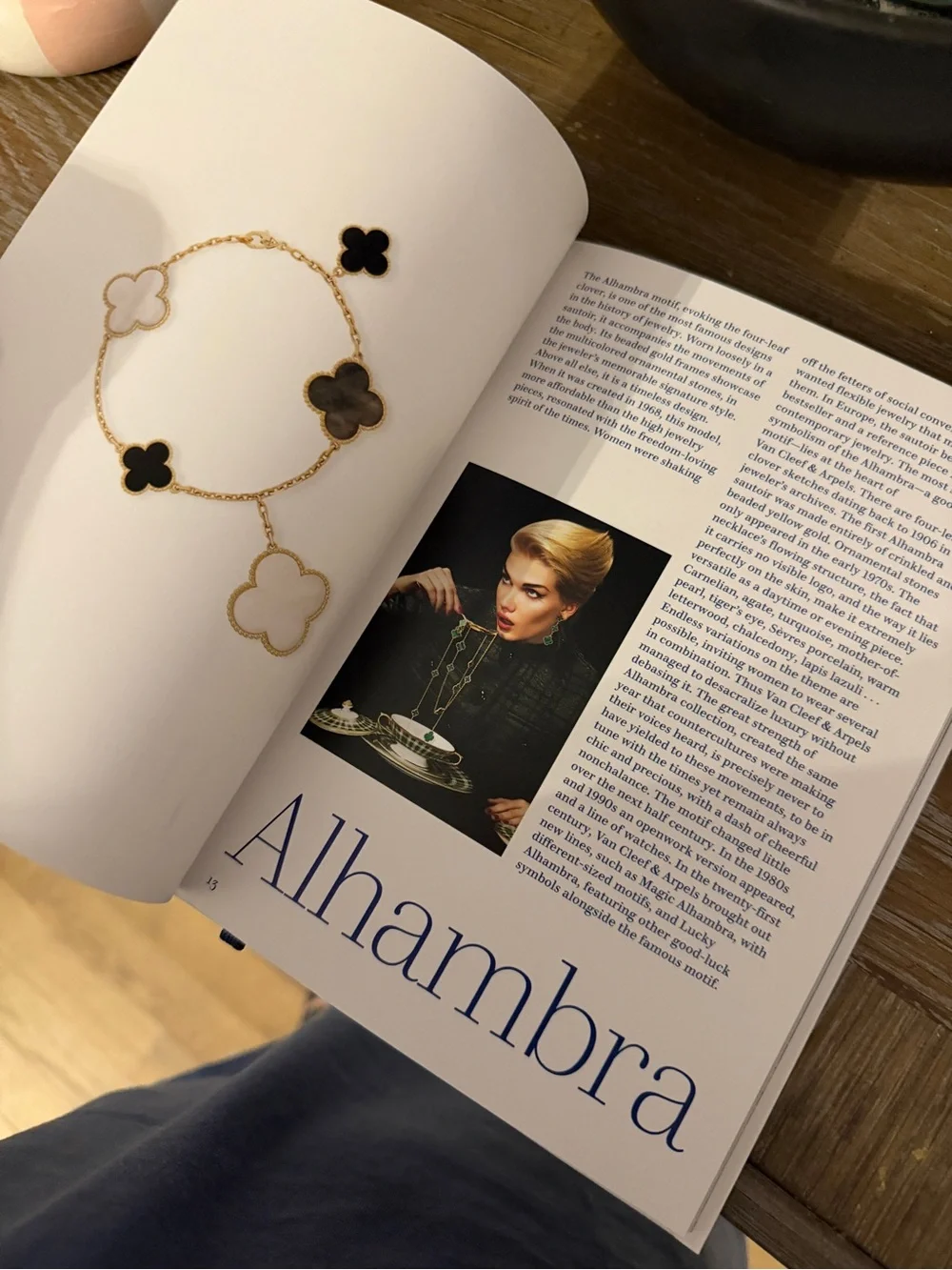Van Cleef & Arpels elegant brand