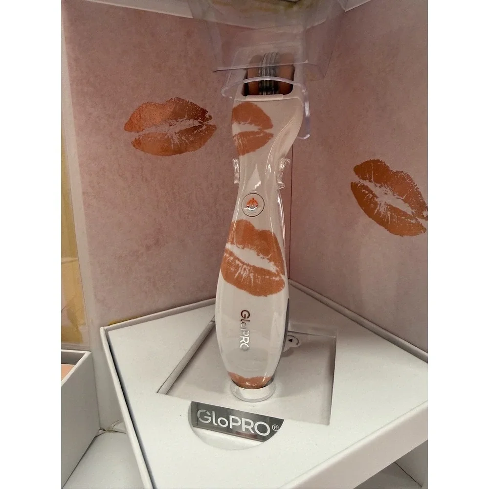 NIB GLOPRO‎ LIP / FACE EDITION MICRONEEDLING REGENERATION TOOL By Beauty Bio