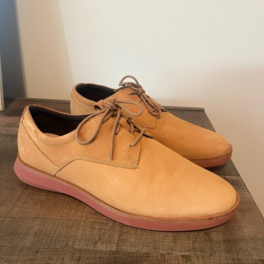 Clarks Active Air Men’s Tan Suede Lace-Up Casual Derby‎ Shoes Size 10