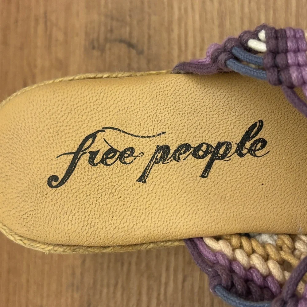 FREE PEOPLE Highline Platform Slide Sandal Purple/Tan Women Size 39 Casual Wedge