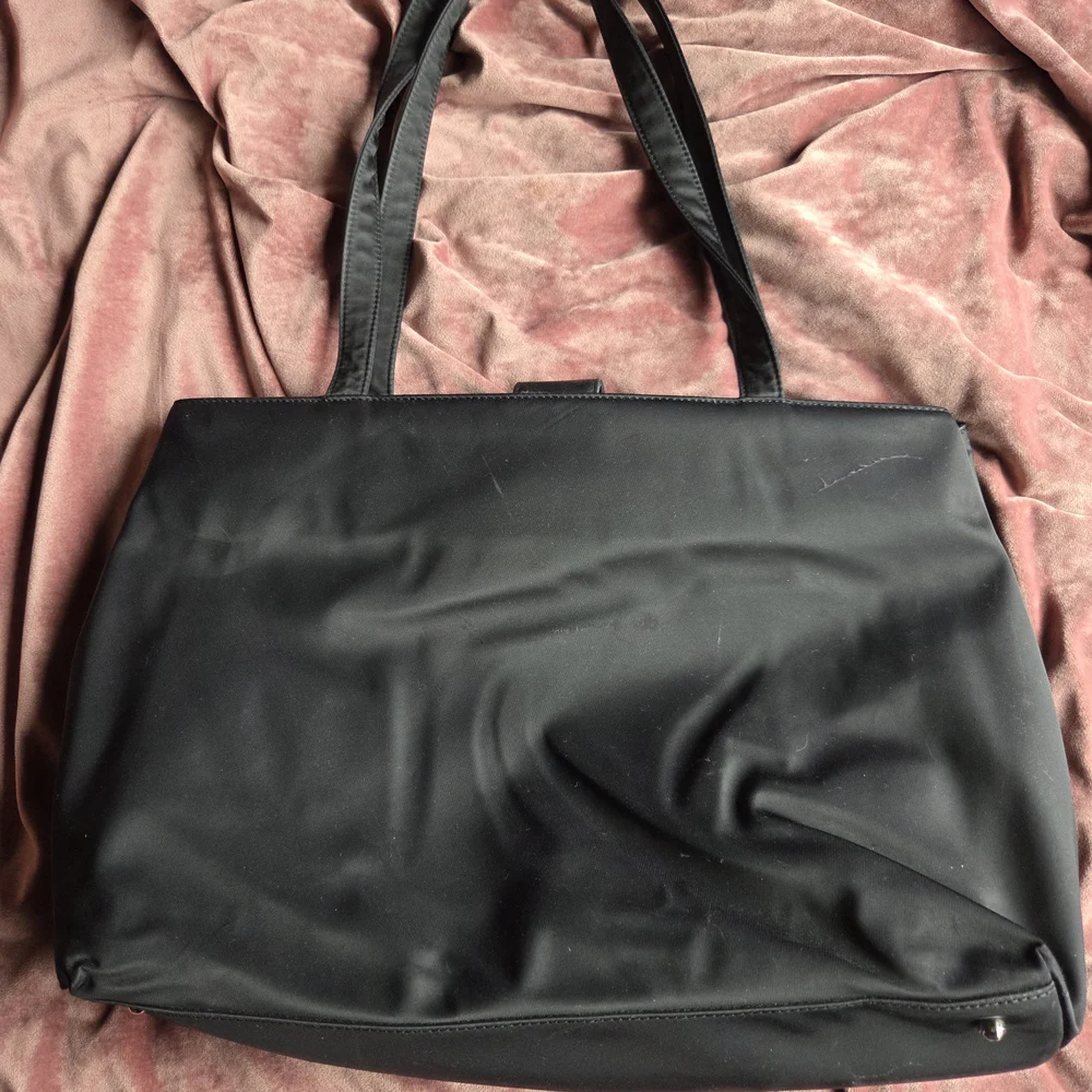 kate spade stylish black