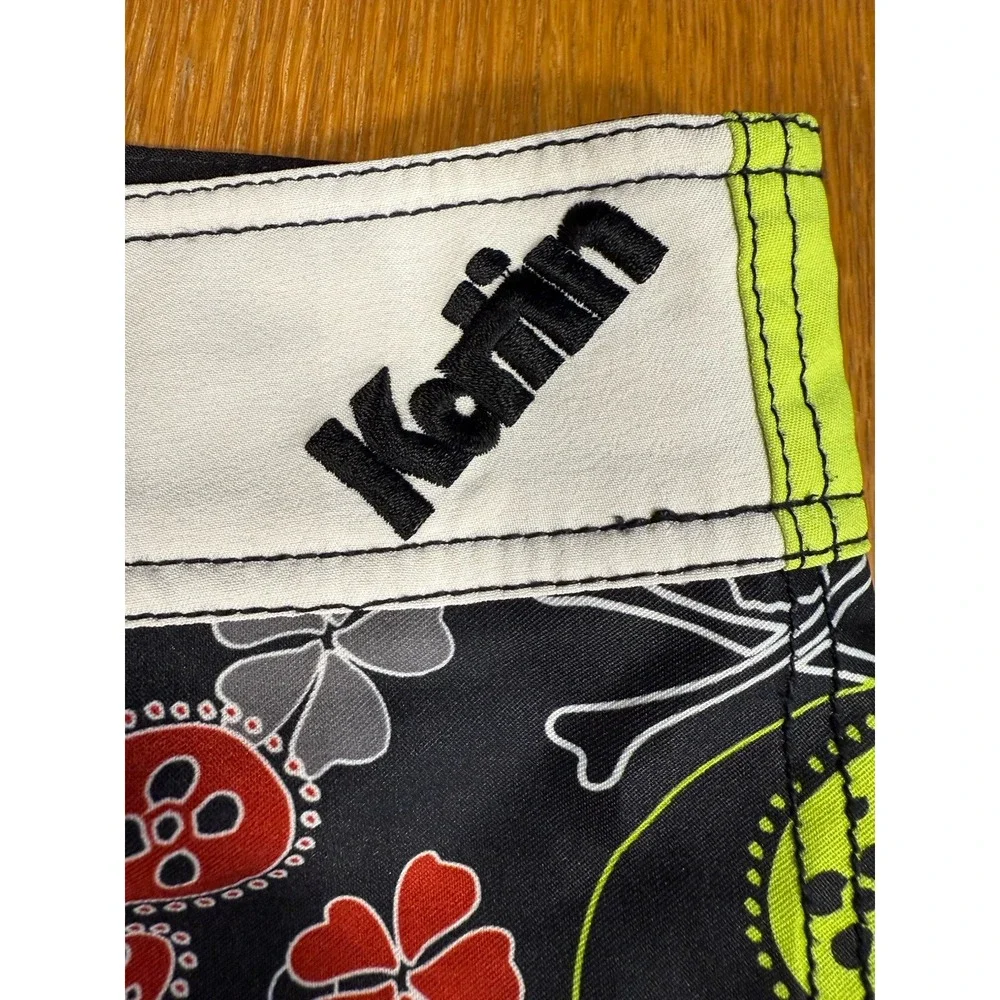 Katin men surf