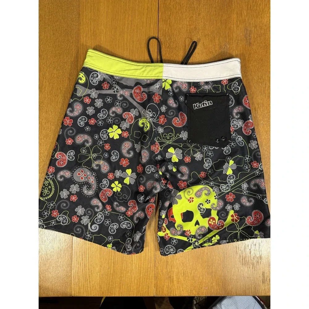 Katin men surf