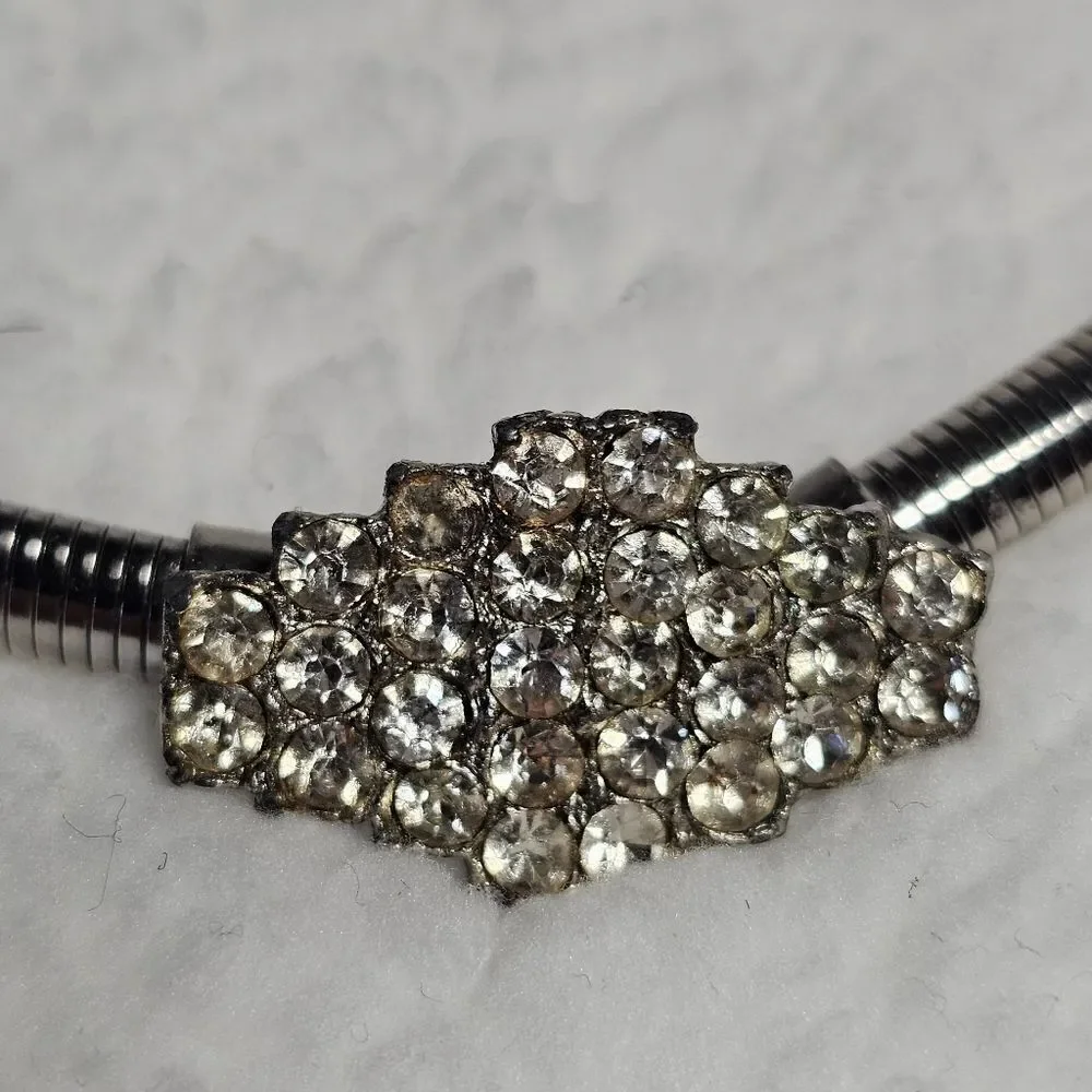 Vintage flawed stretchy