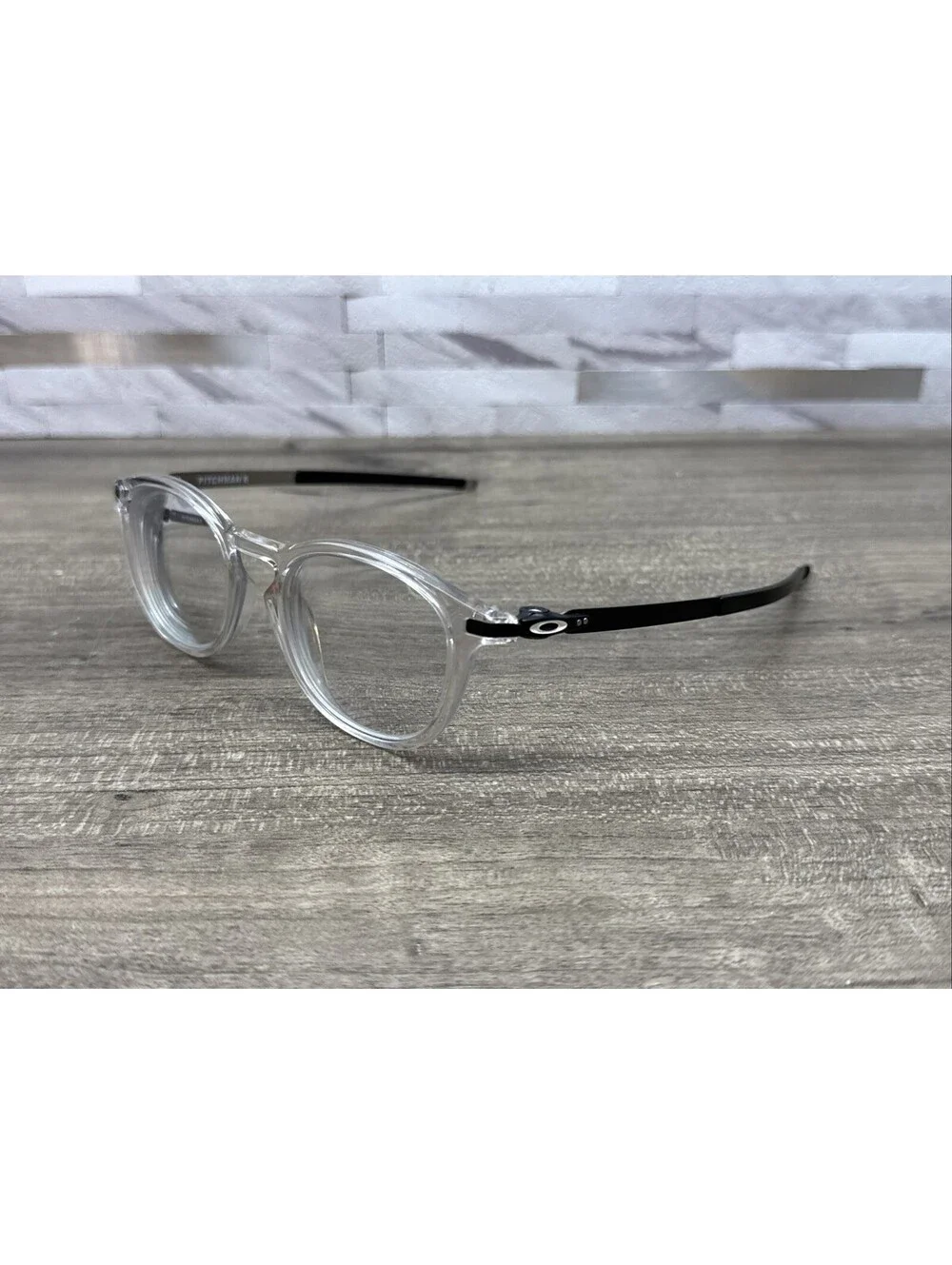 Oakley pitchman ox8105